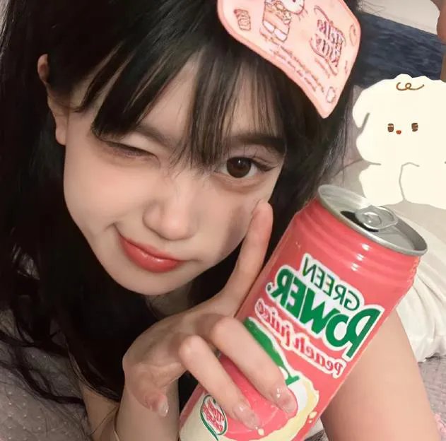 蕾哈娜内衣秀3